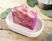 Jabón Artesanal de Vainilla y Frambuesa Negra