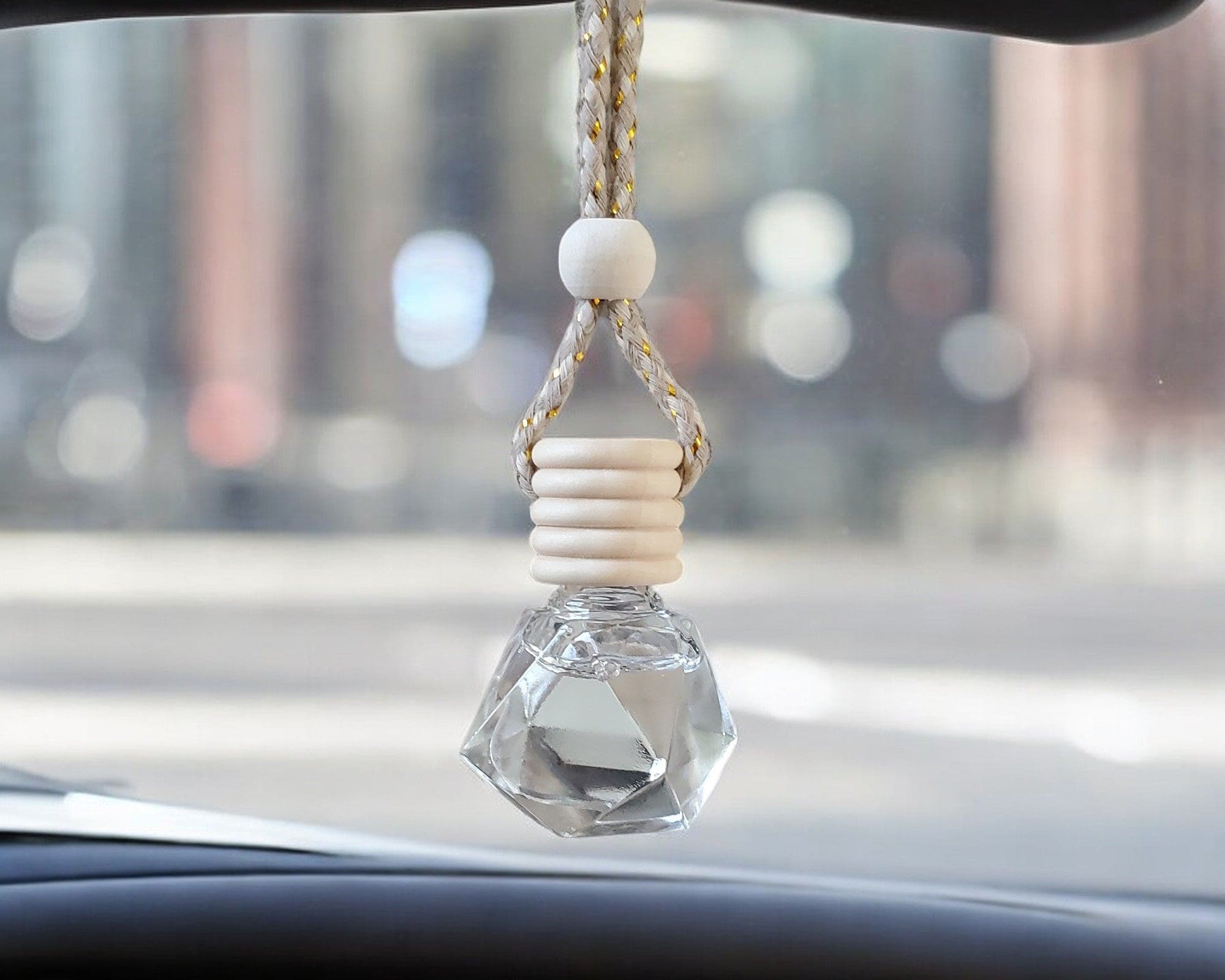 hanging_car_freshener.jpg?v=